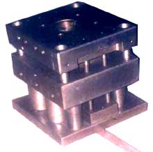 Thermoset Molding, Thermoset Injection Molding, Plastic Injection Moulds